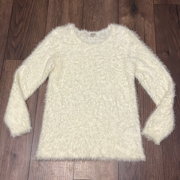 Cremieux furry white sweater size large - Picture 1 of 5